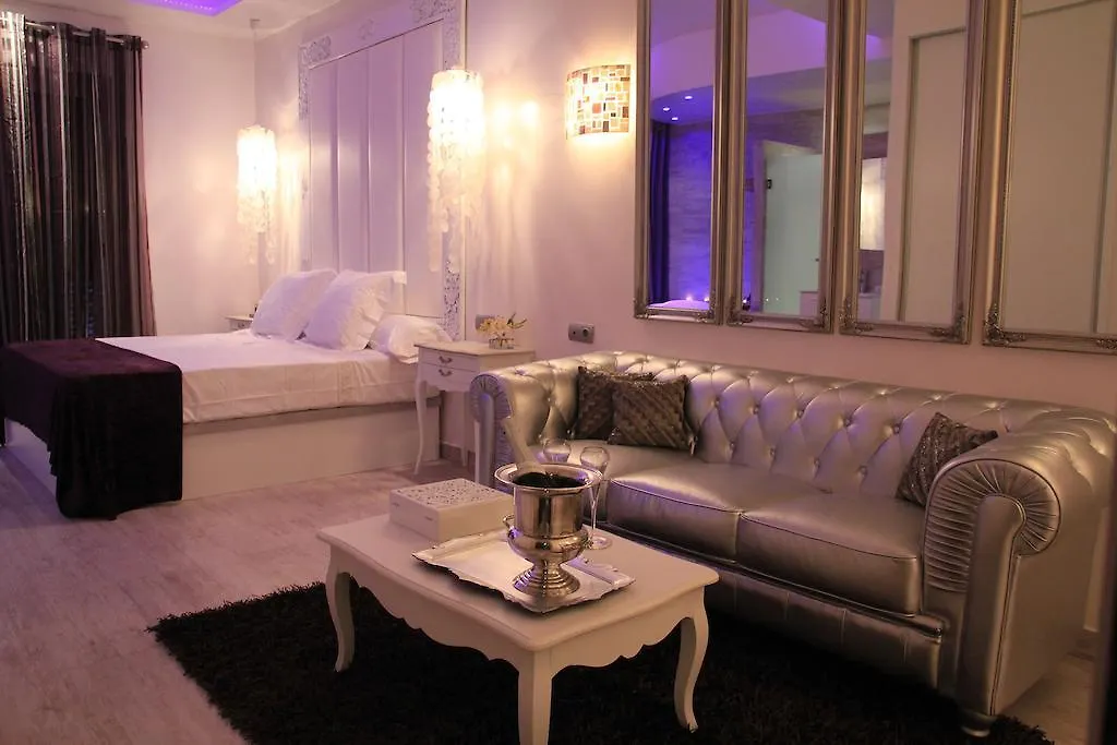 Romantic Barcelona Apartment